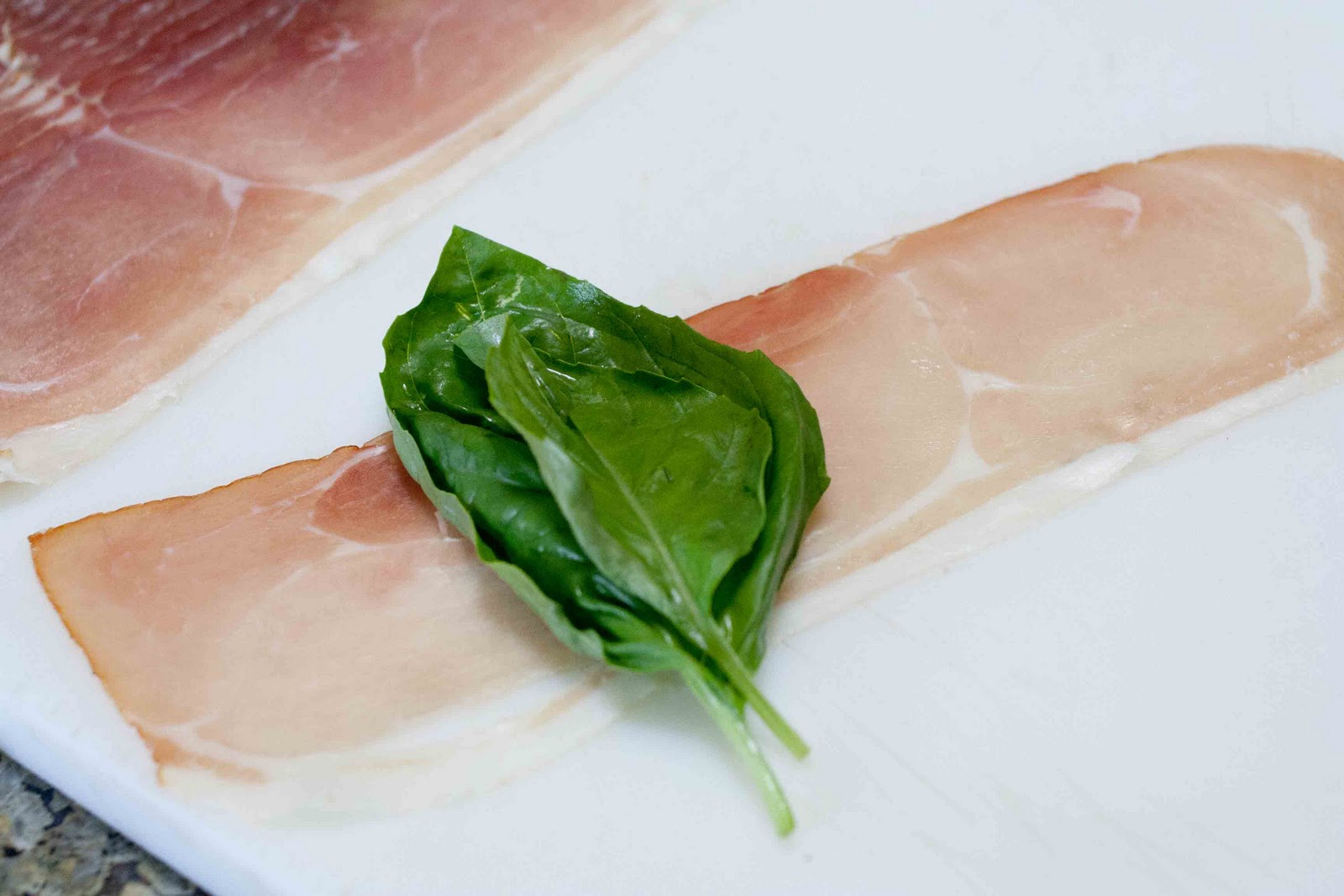 FOODjimoto Grilled Asparagus Wrapped with Prosciutto