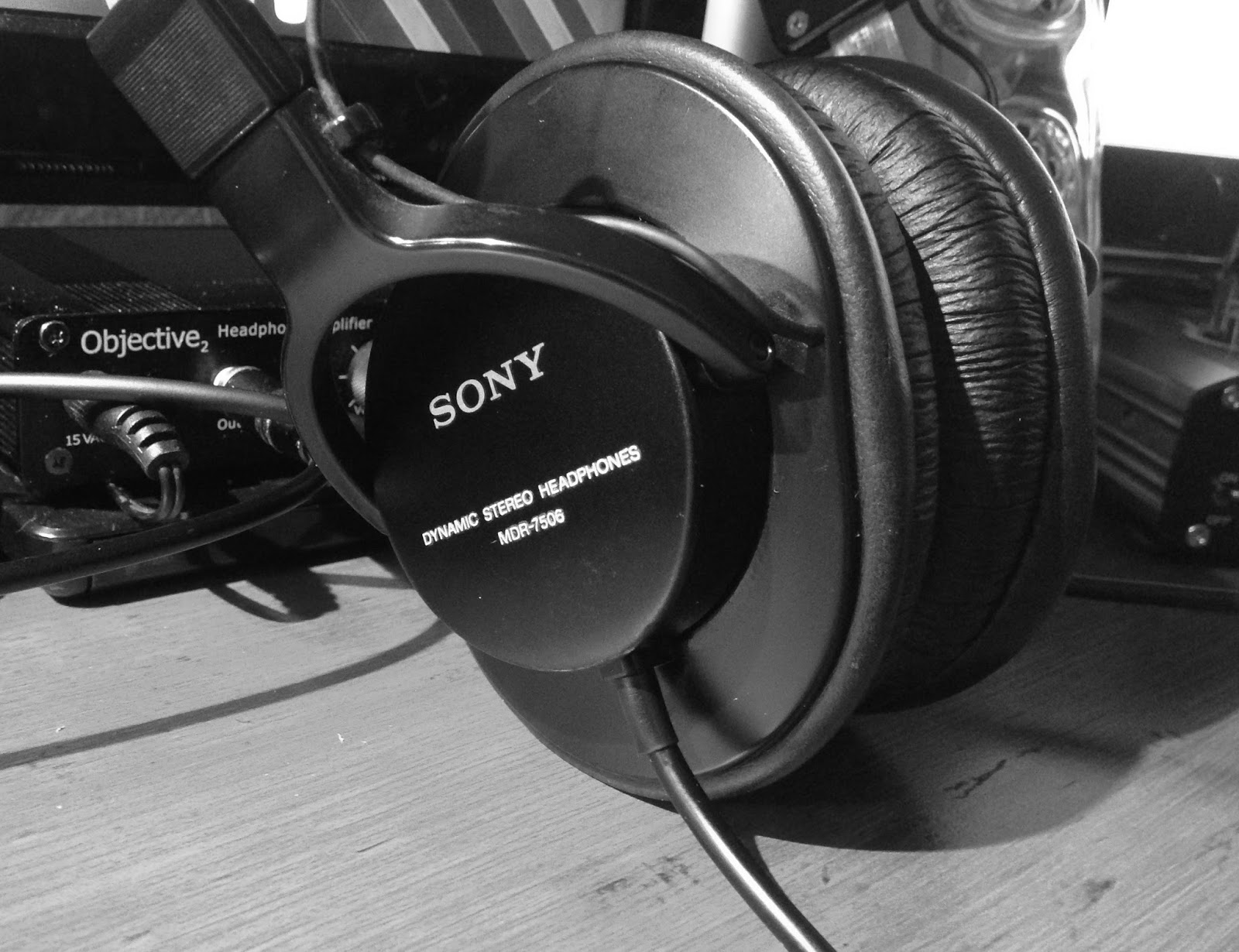 The PC Tech, Gadget, and Headphone Hub: The Sony MDR-7506's revisited ...