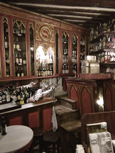 "Sobrino de Botin" , the World's oldest working restaurant.