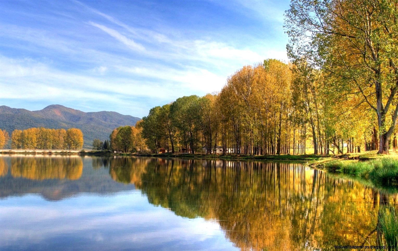 Parc lacs automne environnement calme les arbres les montagnes la Parc lacs automne environnement calme les arbres les montagnes la