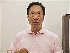 鴻海董事長郭台銘8日表示,能不能採用華為的網通設備,希望國家通訊傳播委員會(NCC)在1週內給清楚的答案。圖:中央社 鴻海董事長郭台銘8日表示,能不能採用華為的網通設備,希望國家通訊傳播委員會(NCC)在1週內給清楚的答案。圖:中央社