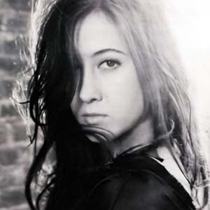 Vanessa Carlton - Carousel Lyrics | Letras | Lirik | Tekst | Text | Testo | Paroles - Source: mp3junkyard.blogspot.com