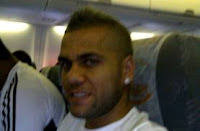 nuevo look de alves