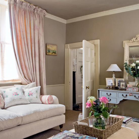 Cosy traditional living room