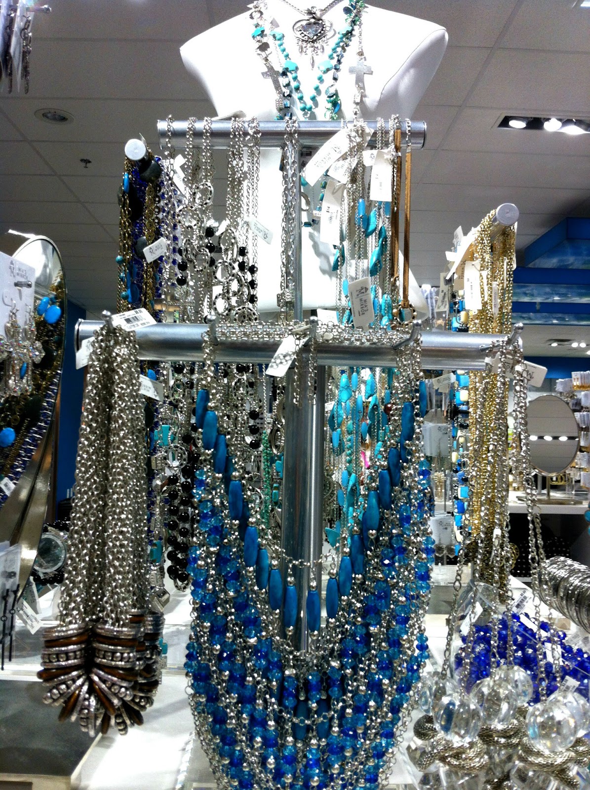 Hot Mama In The City Mia's Mirror by H.E.B