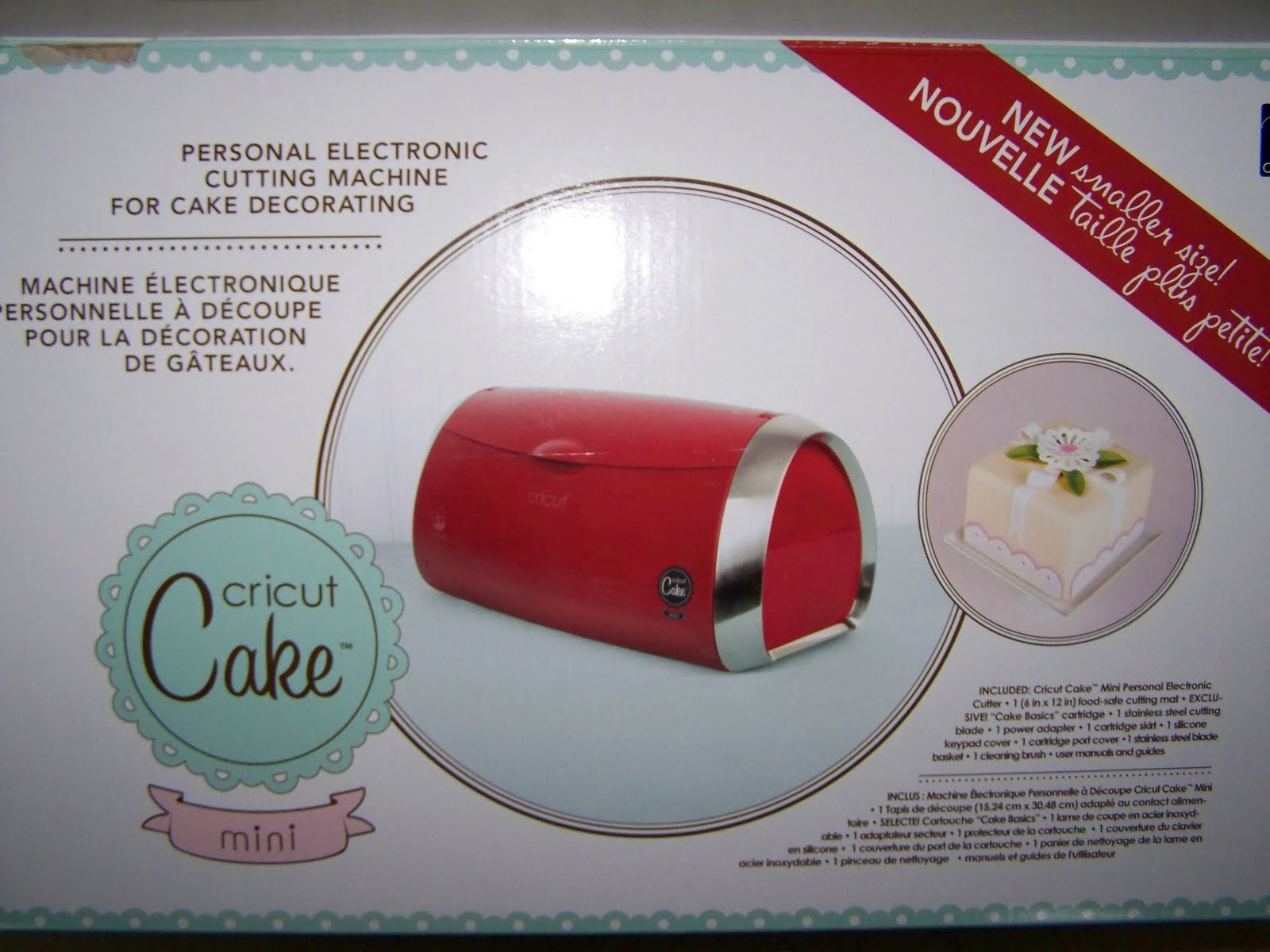  Cricut Mini Cake, Red