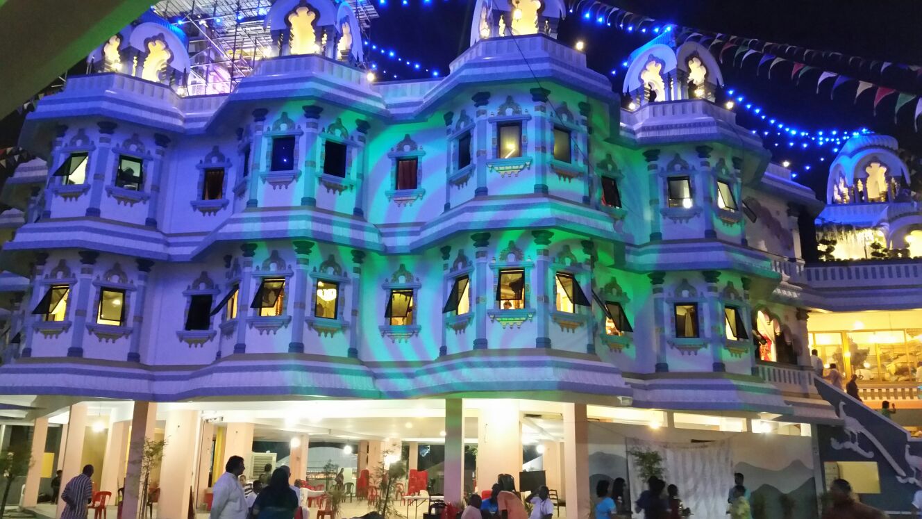 SIDDHA HEARTBEAT THE SRI SRI RADHA KRISHNA TEMPLE OF DEVOTION