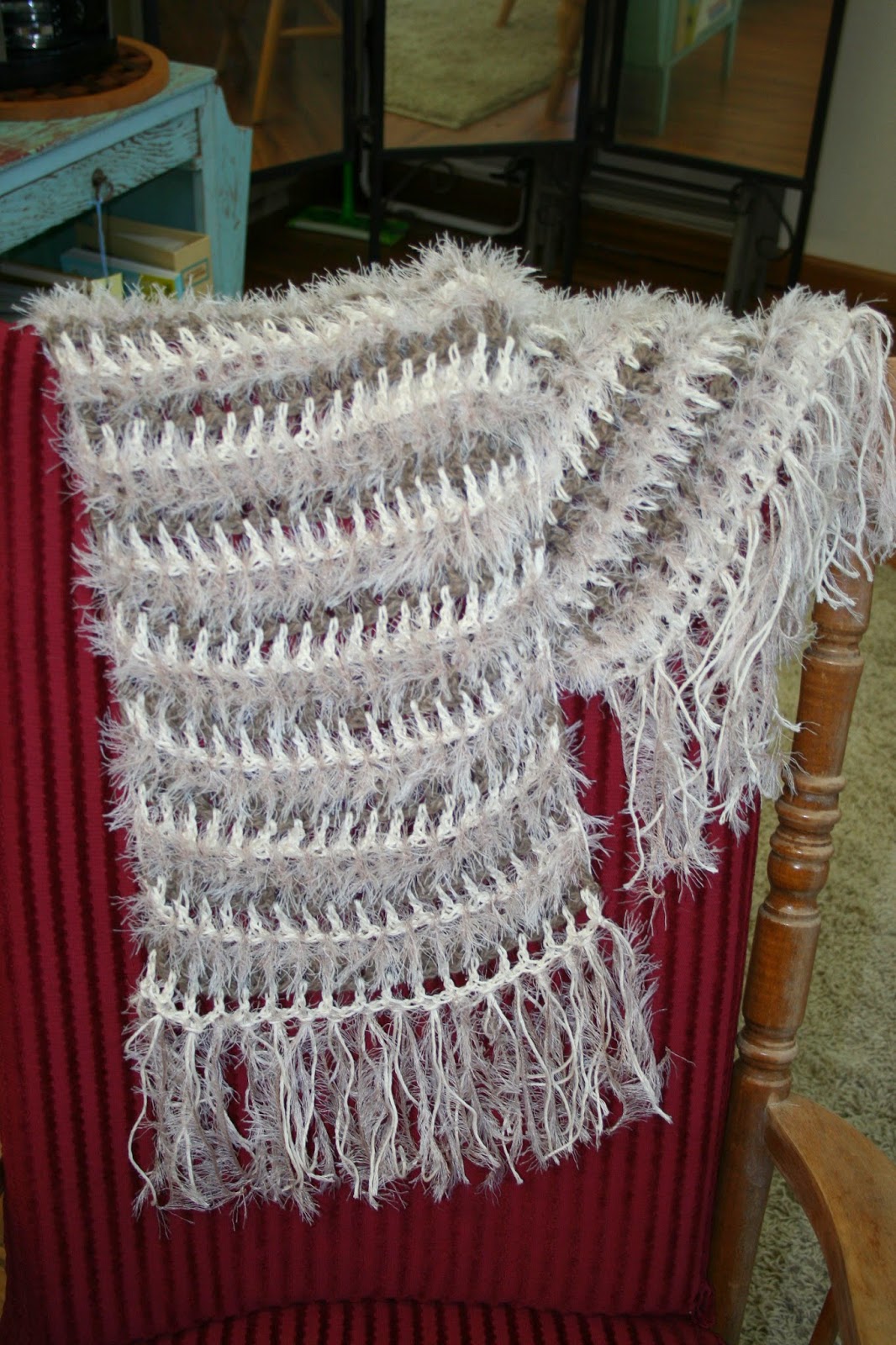 Living Well with SuziQue Super Simple Shoulder Wrap Free Crochet Pattern