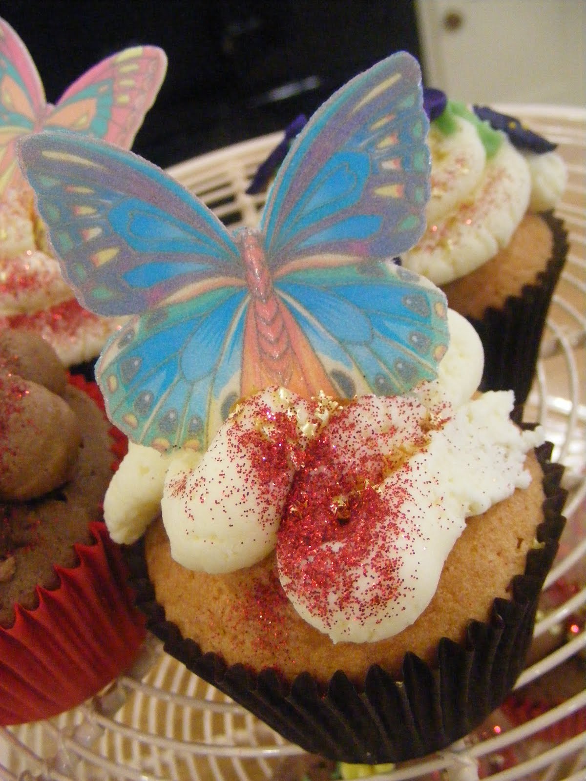 Betty Twyford Domestic Aga Goddess School Holiday Cupcake Delights