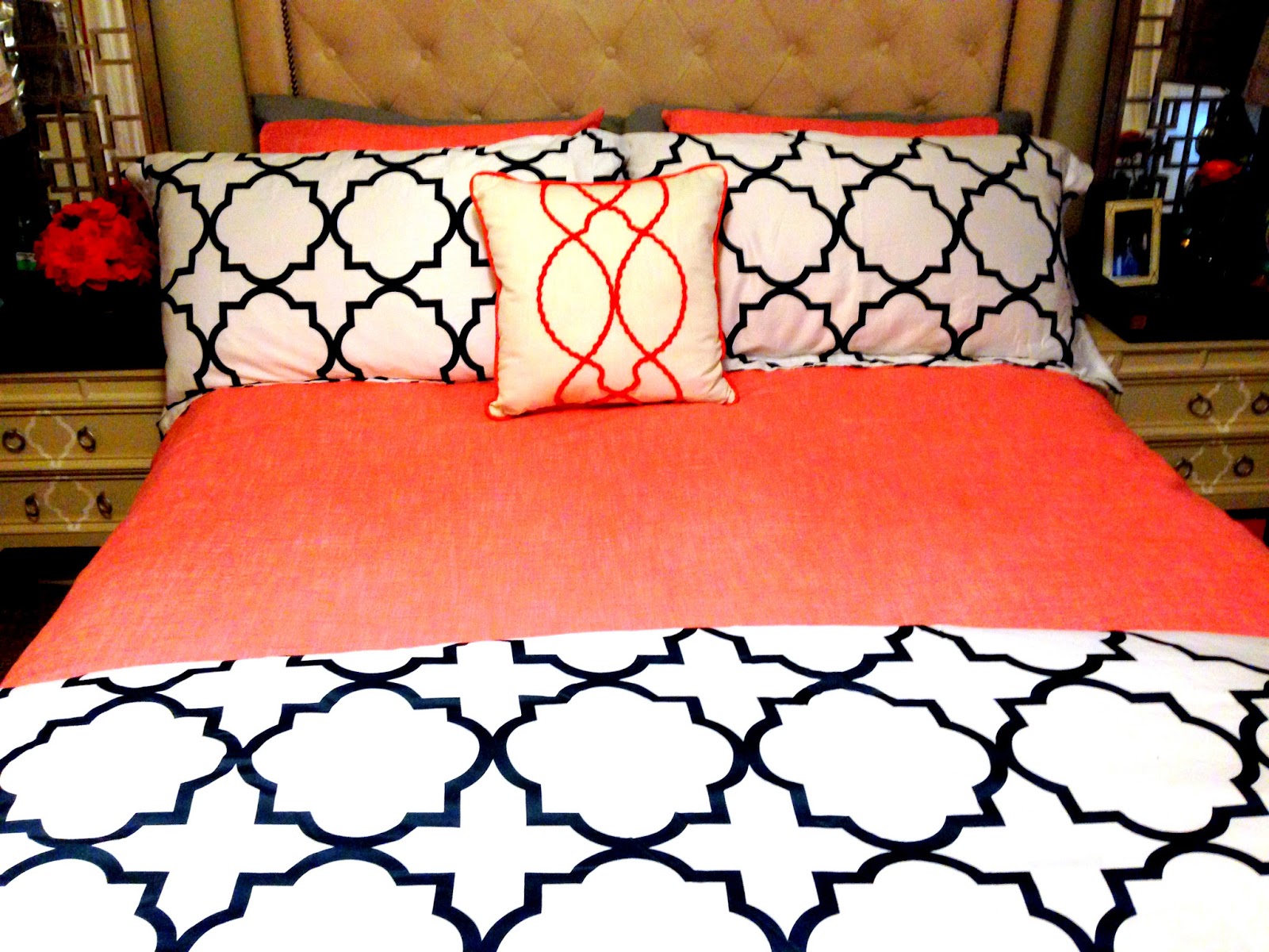J.S.Lately Design Target Threshold Coral Duvet Set