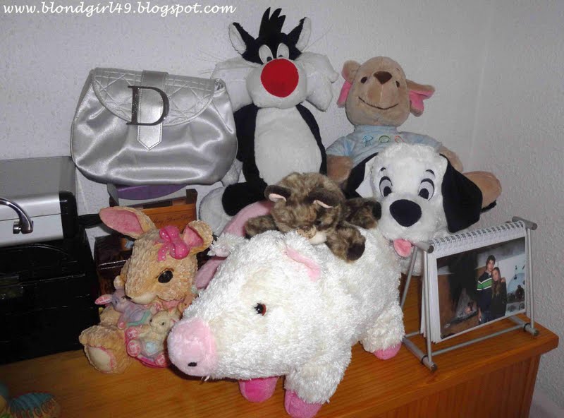No me mires ♥: mi tocador & mi habitación (detalles)
