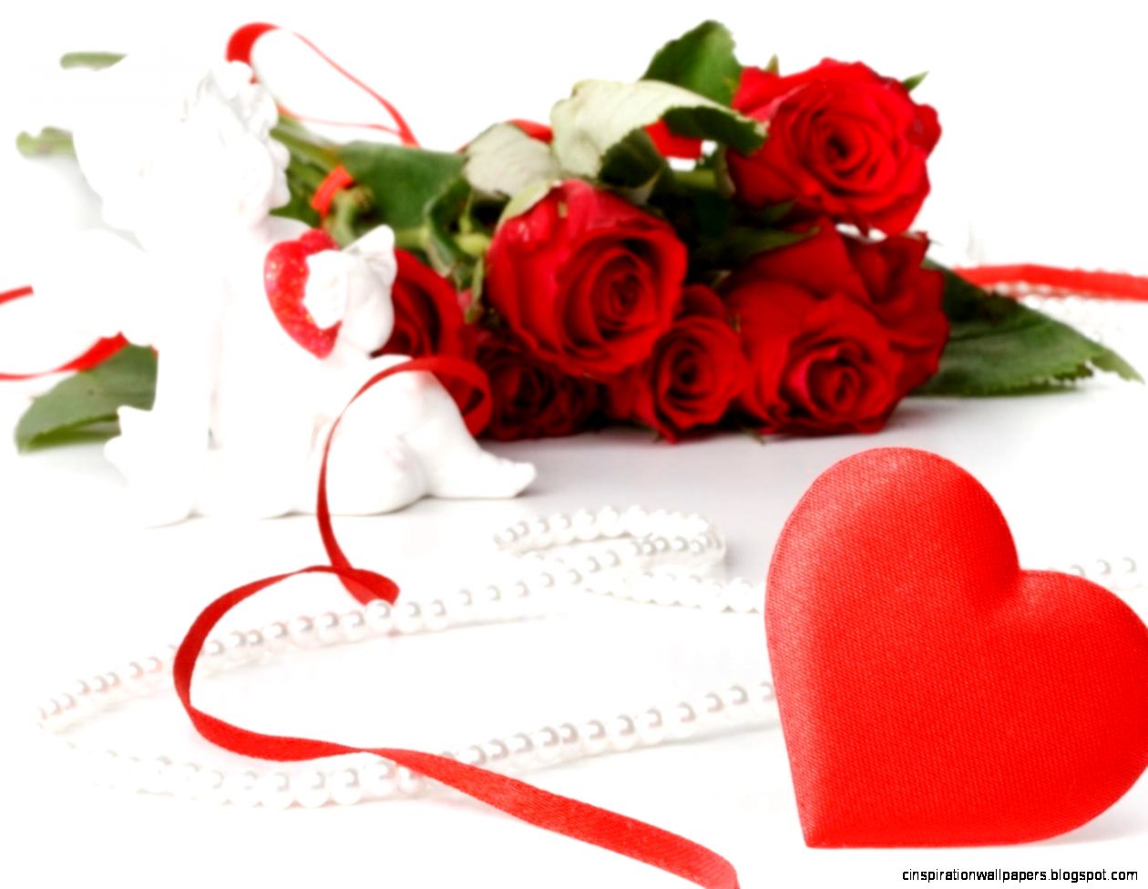 Download Wallpaper 1400x1050 Valentines day Holiday Cupid Angel Download Wallpaper 1400x1050 Valentines day Holiday Cupid Angel