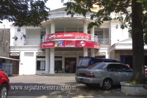 Grapari Telkomsel Pandanaran
