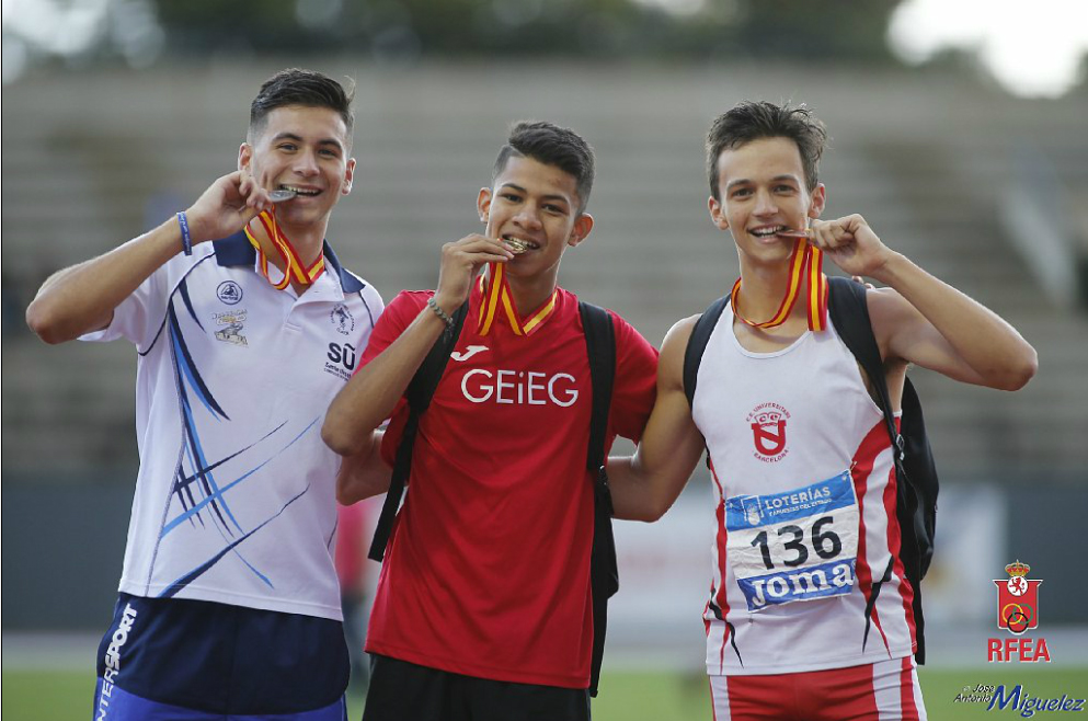 Tomàs Revilla Bronze 800 m.ll.