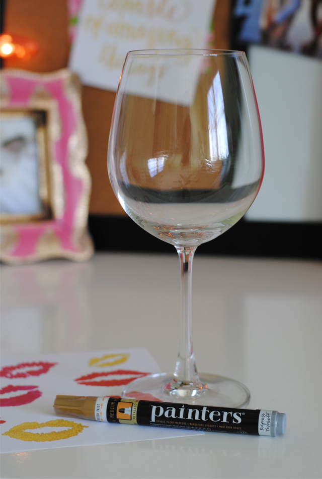 Southern Curls & Pearls Roe Blvd + Gold Lip Stain Wine Glass Tutorial