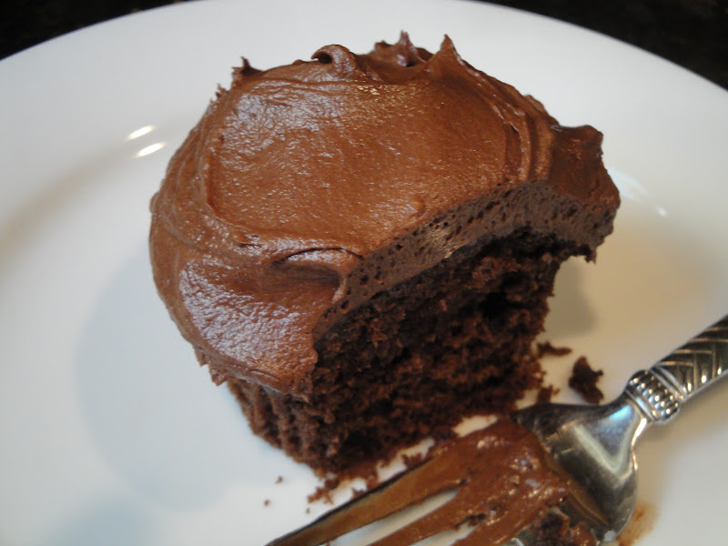 Bon Appétit...an American Test Kitchen TEST 60 Devil’s Food Cupcakes