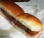 Vegetarian Hot dog (with a Kidney Beans Sausage) (veg hot dog)