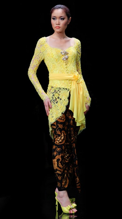 Yellow Kebaya Modern Sensation - International Kebaya Batik Modern
