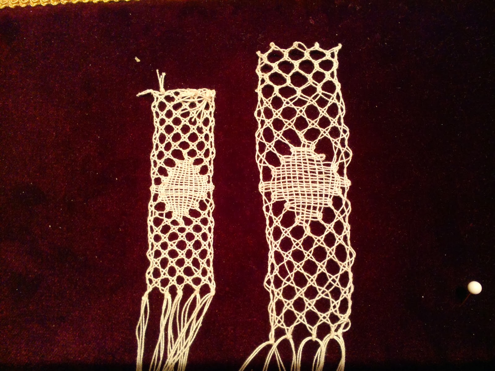 Weaving, knitting, crocheting... Bobbin lacing