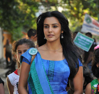 Stills: Tamil Cinema 'Ethir Neechal' 