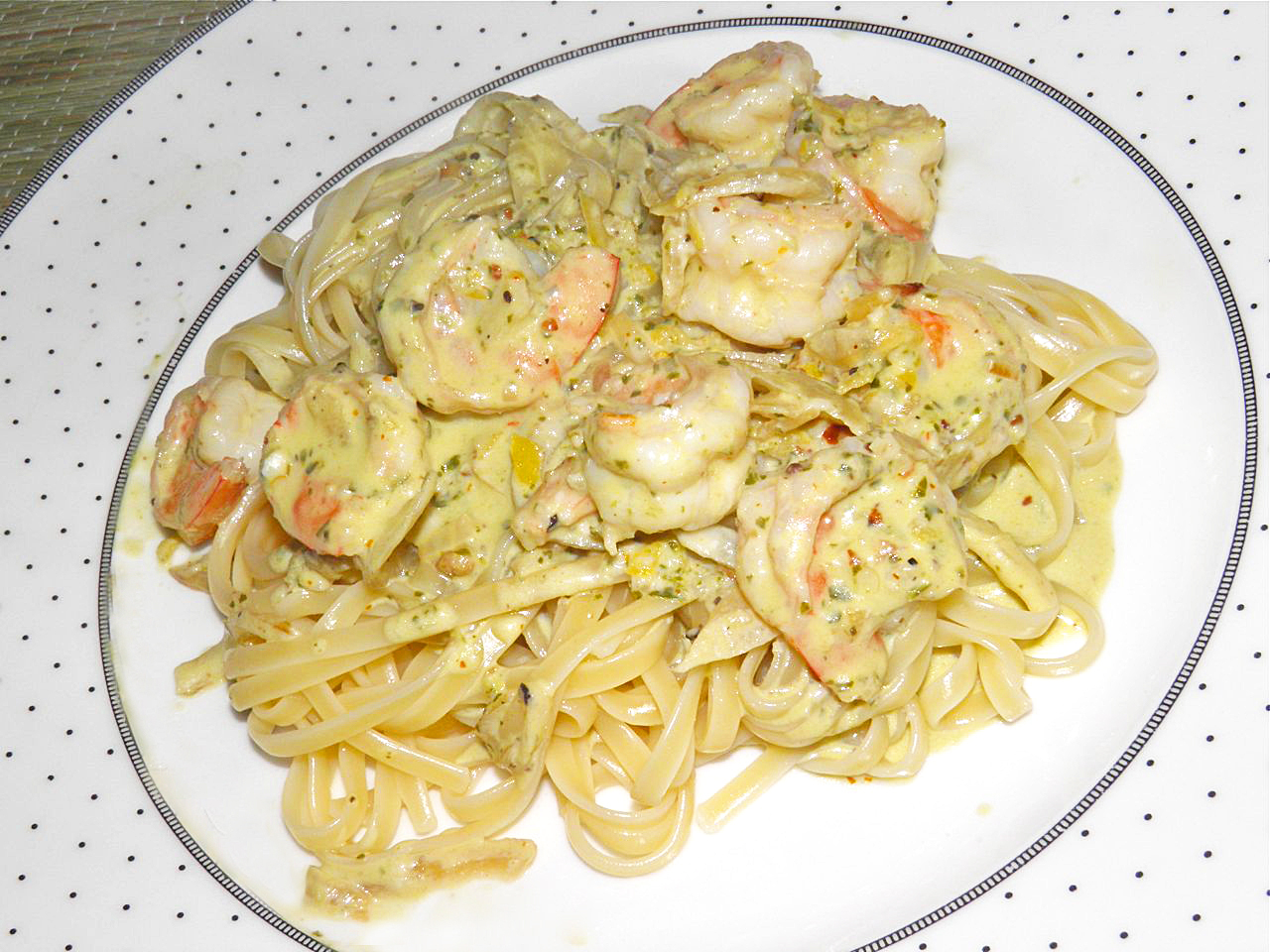 Docaitta Lifestyle Clever Leftovers Lemon Pesto Pasta with Shrimp