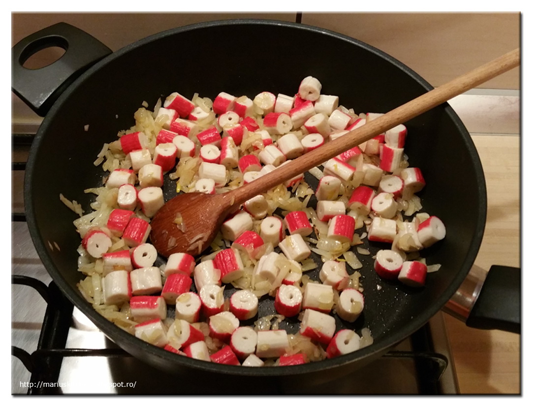 Marius' Kitchen Paste cu surimi