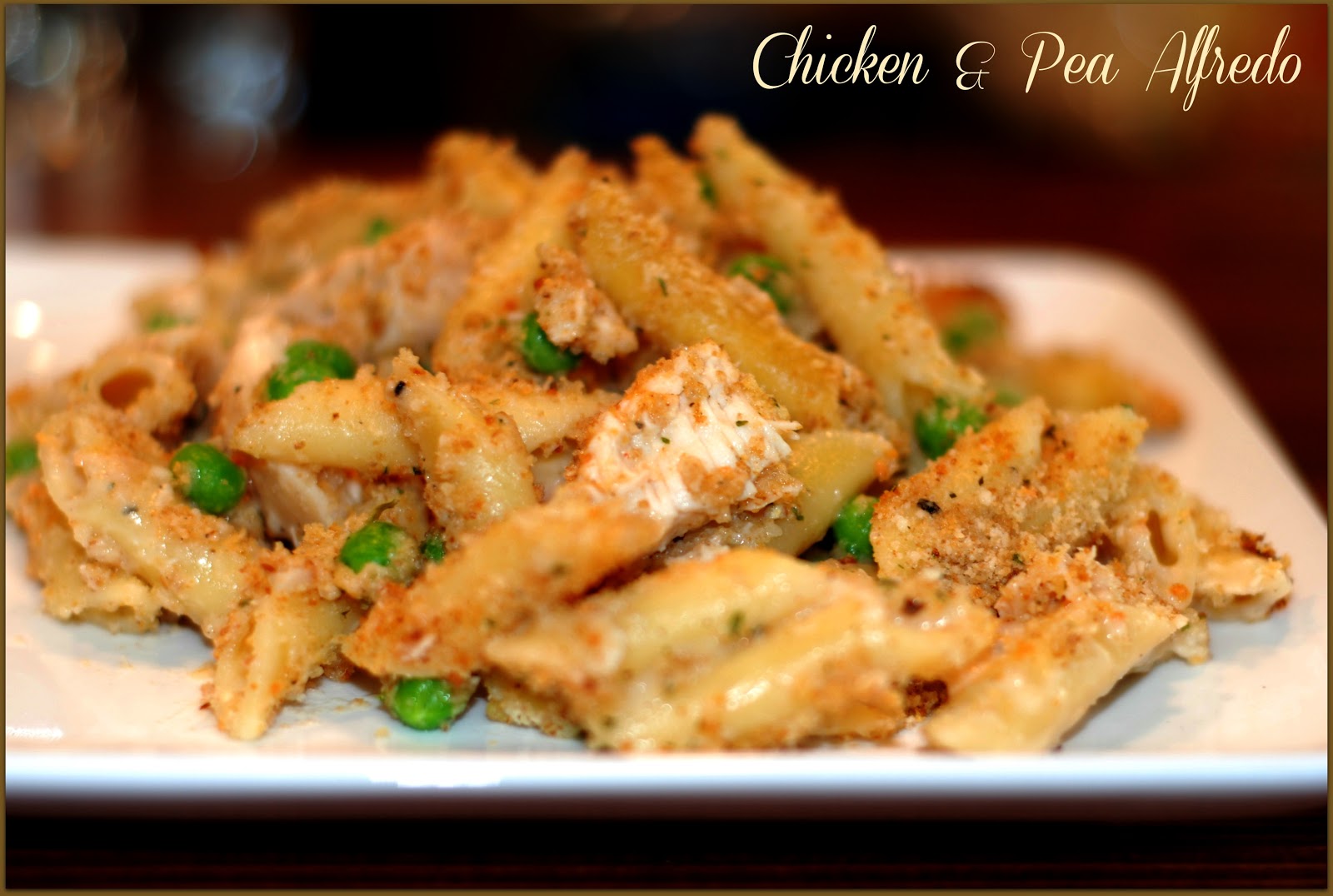 Living Rancho Delux Classico Pasta Sauce Chicken and Peas Alfredo