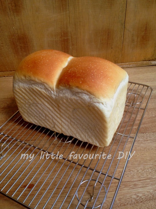 my little favourite DIY Butter Bread Loaf 英式奶油土司