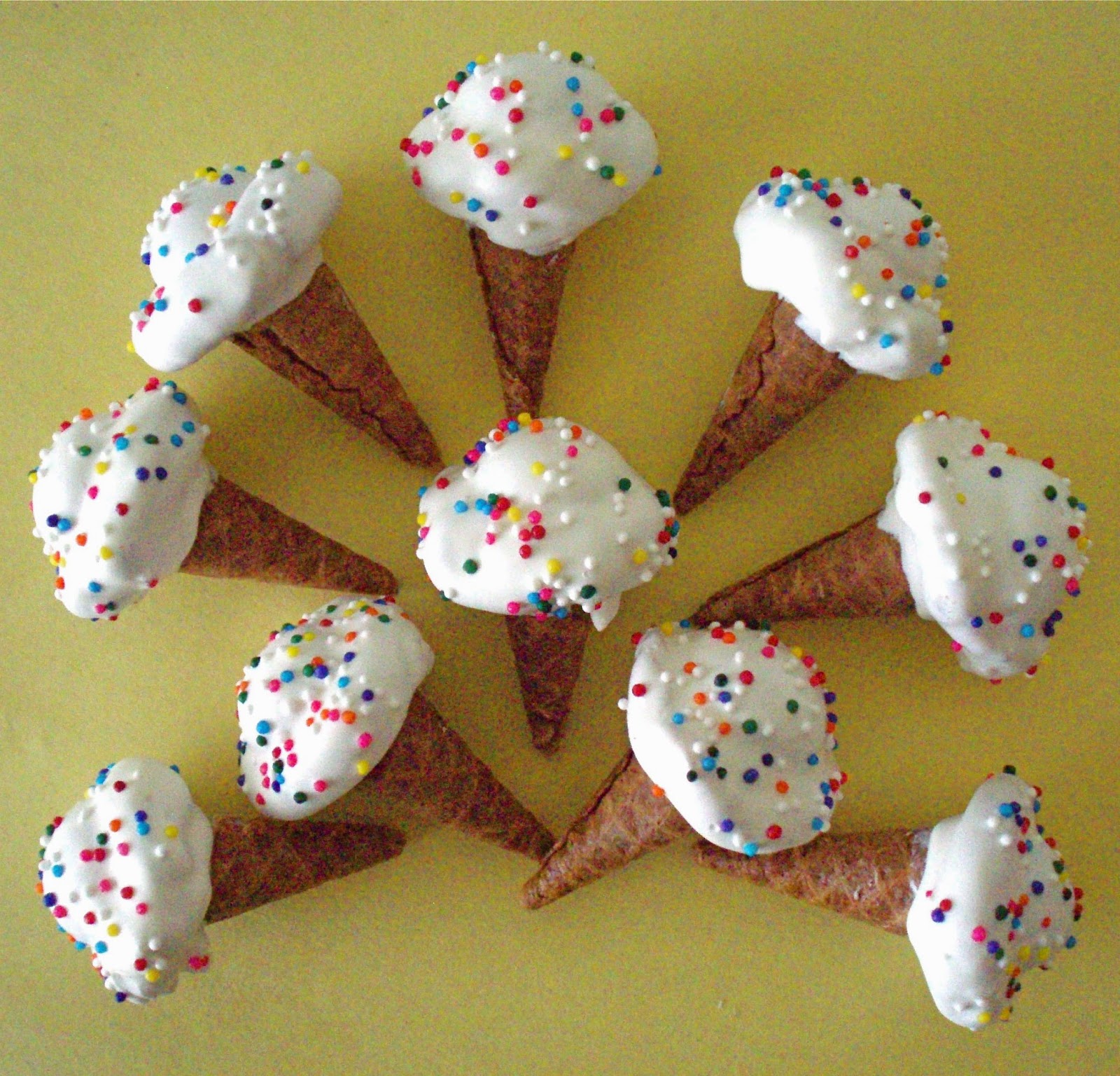Ice Cream Cone Crispy Treats Lindsay Ann Bakes
