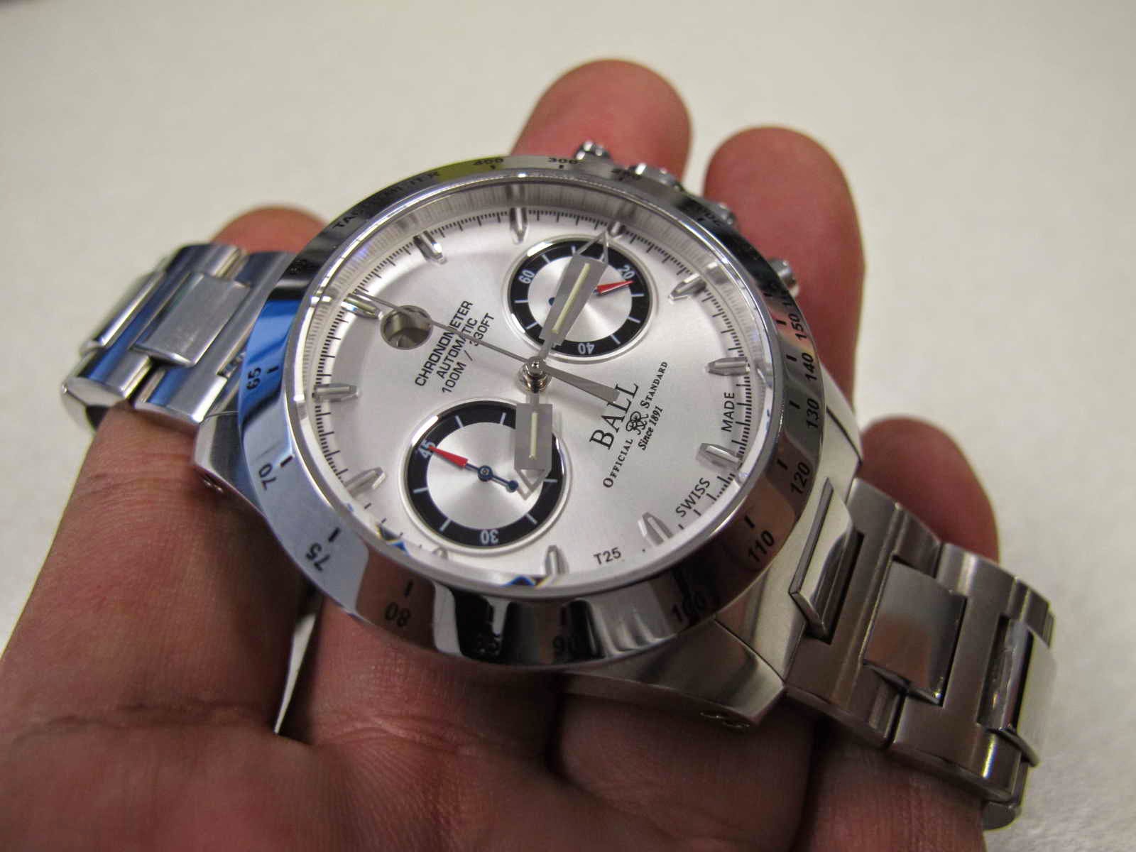 Maximuswatches Jual Beli Jam Tangan Second Baru Original Koleksi Jam BALL CHRONOGRAPH yang branded terkenal menjadi jam tangan ficial Rail Road di AMerika