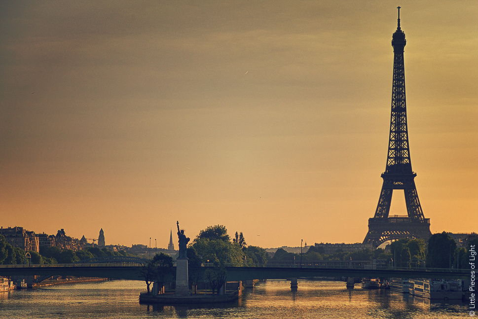 Eiffel Tower Old
