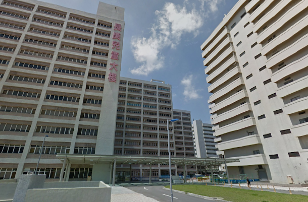 長庚醫院近日爆發急診專科醫生集體離職,全因長庚醫院免職急診科大老陳日昌、邱德發兩位醫師。 長庚醫院近日爆發急診專科醫生集體離職,全因長庚醫院免職急診科大老陳日昌、邱德發兩位醫師。