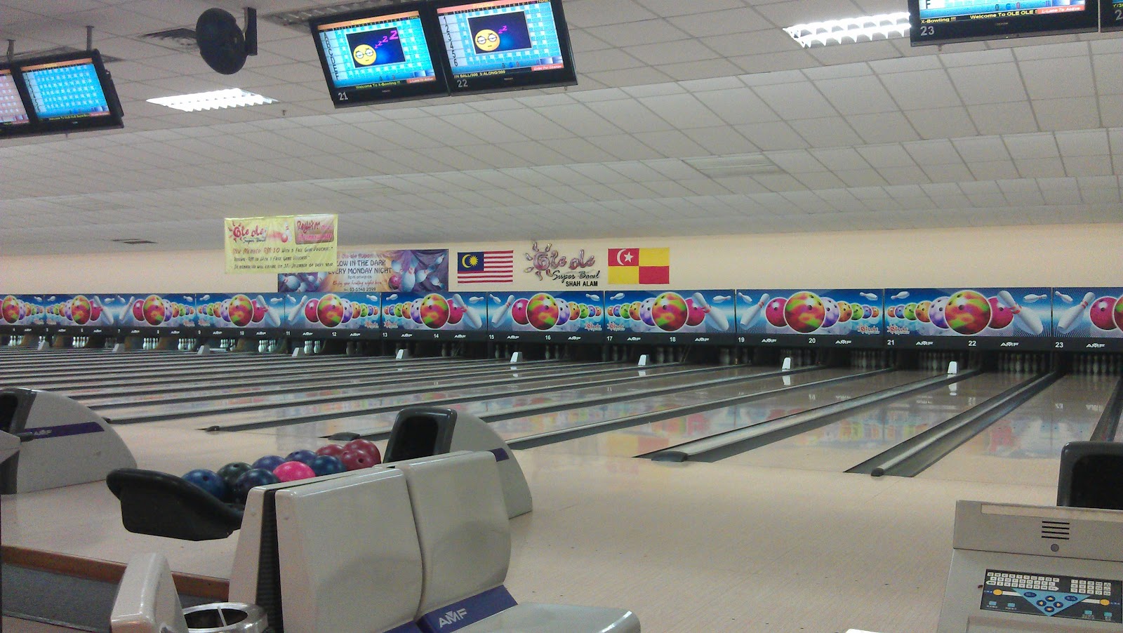 Universiti Malaysia Terengganu Shopping Malls and Entertainment