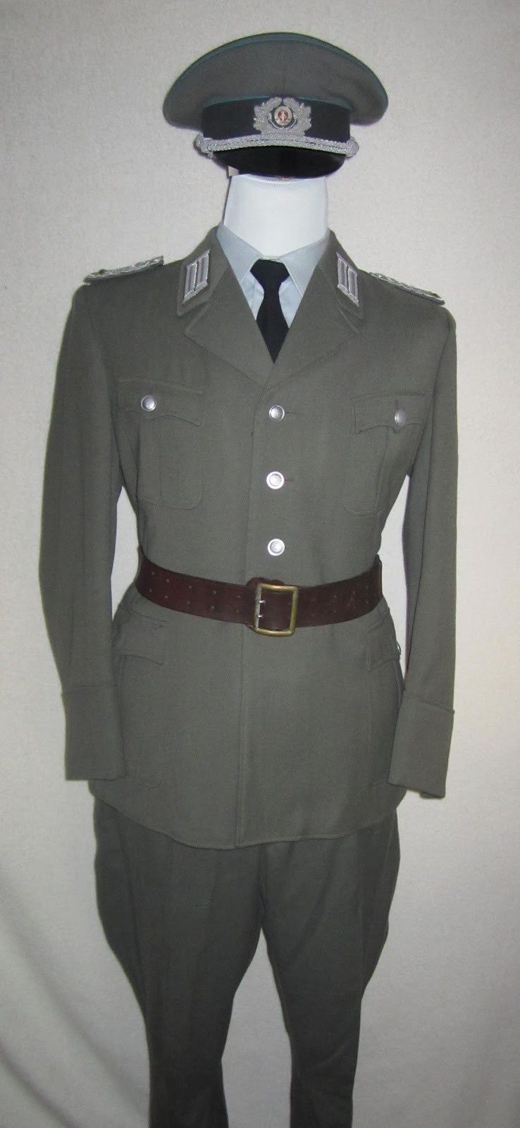 Uniformen der DDR Oberstleutnant Luftverteidigung 1962 65
