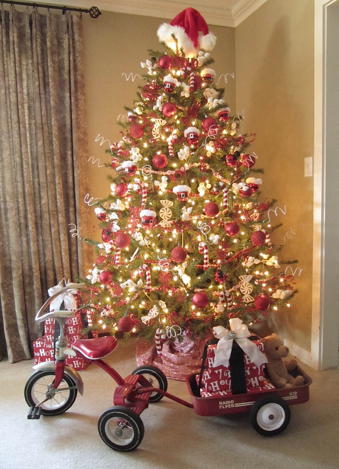 Sew Many Ways... Santa Tree Idea...