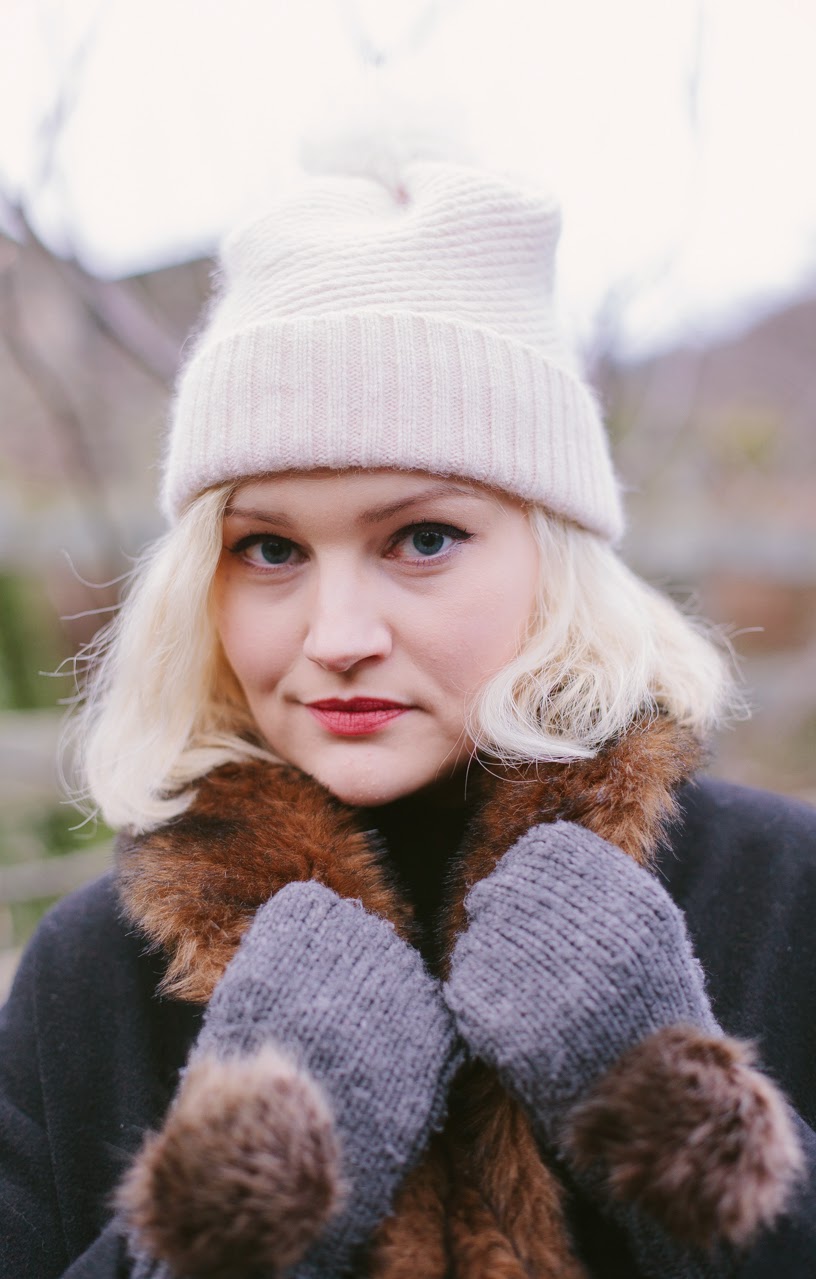 Beauty Shot headshot, Scotstreetstyle, fashion blogger, Edinburgh, Mint and Chillies, shoot, warm, fur, Dundee, Glasgow, Aberdeen