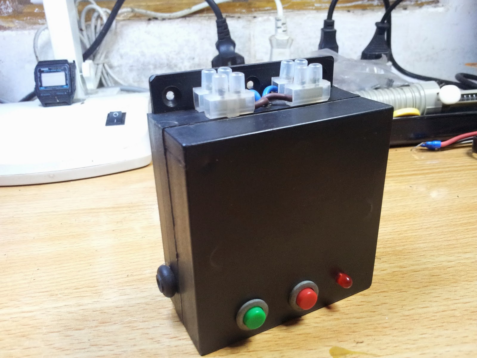 Automatic Night Light Timer GSmicro