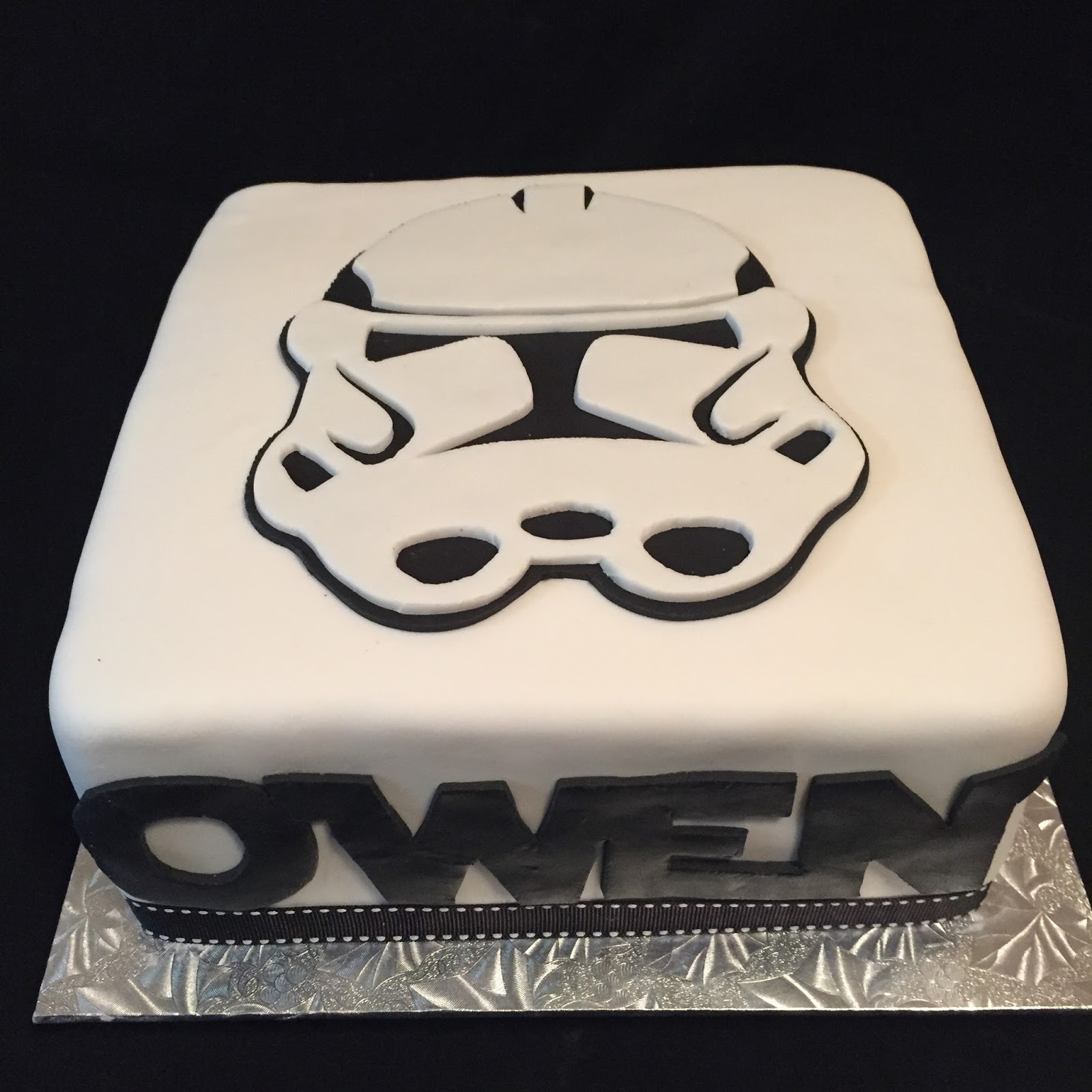 Storm Trooper Cake for Owen