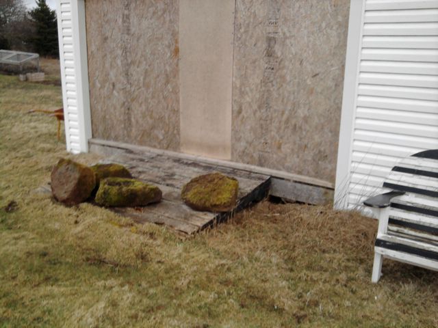 Canoe Corner: May 2011