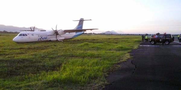 Garuda Tergelincir di Bandara Lombok