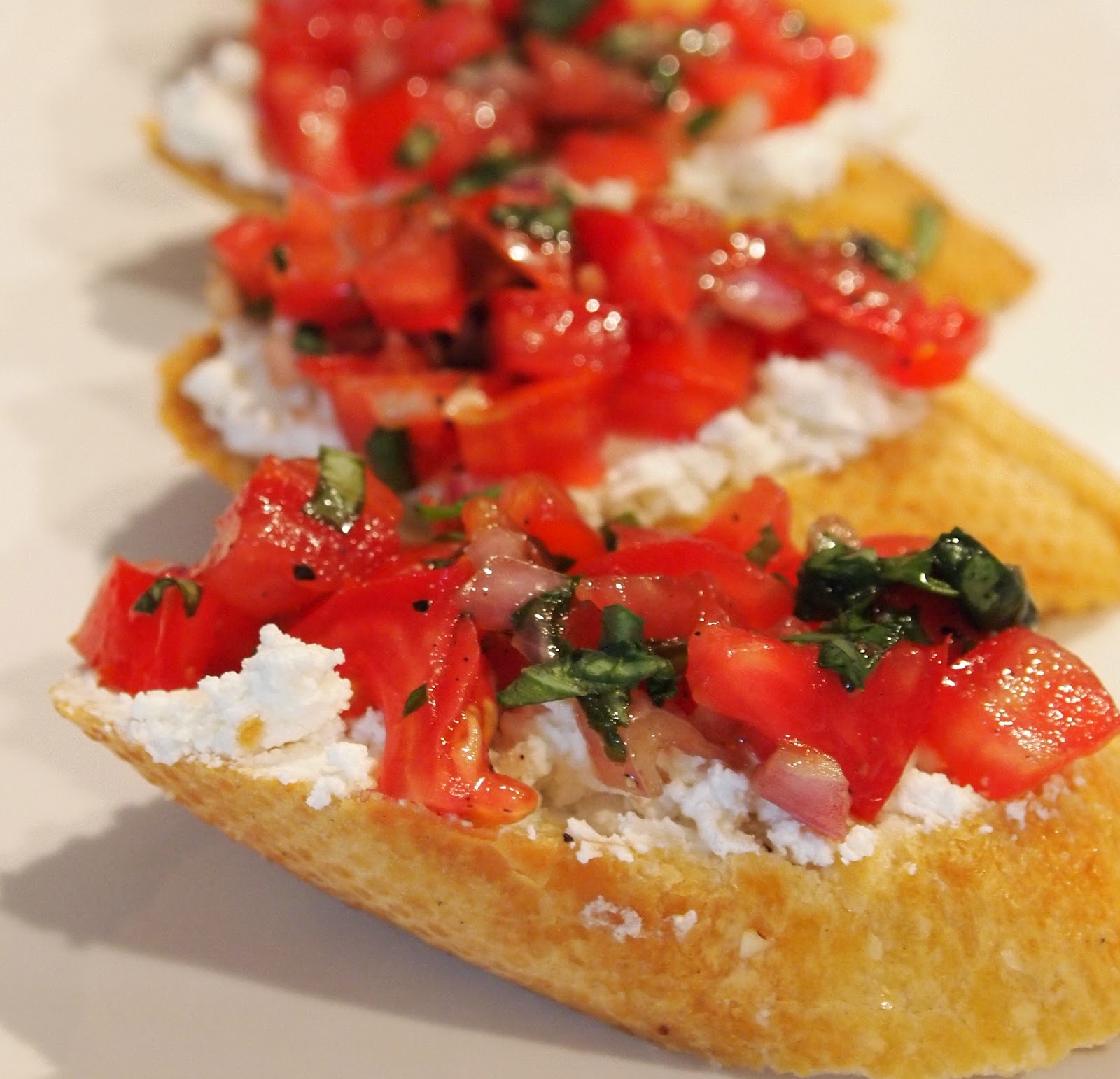 Young and Entertaining Tomato & Goat Cheese Bruschetta