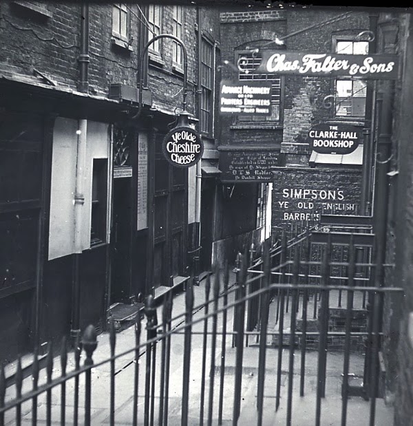 Pubs de Londres hace más de 100 años Pubs+in+London+a+Century+Ago+(18)