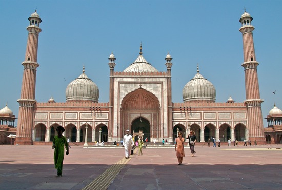 Indahnya Saling Berbagi: 10 Masjid Terbesar di Dunia