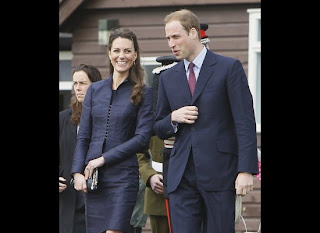  Prince William Wedding News: Royal fan spends two months for Prince William and Kate's wedding cake