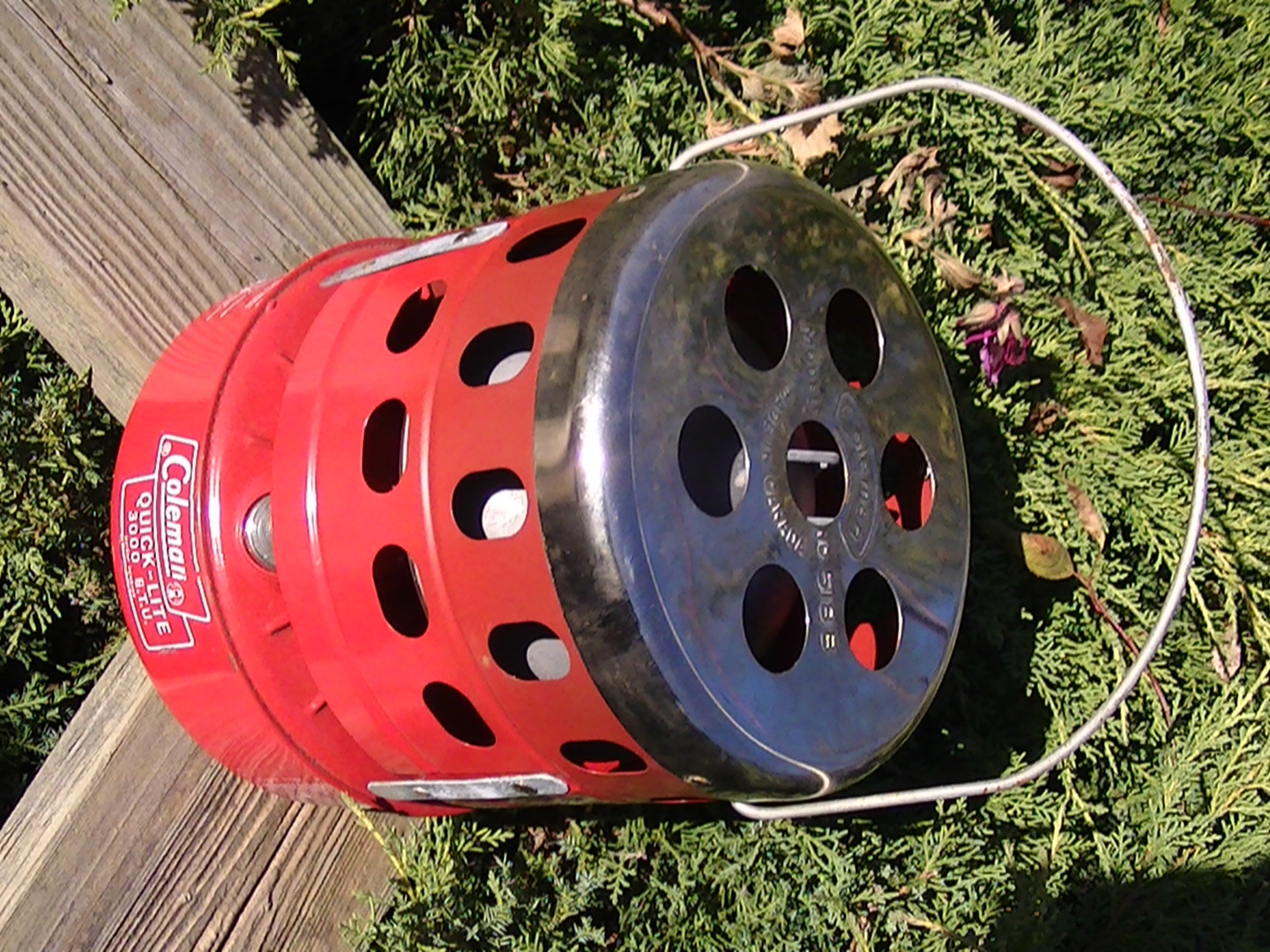 Toronto Trashures Coleman Catalytic Heater 518B Red and Chrome