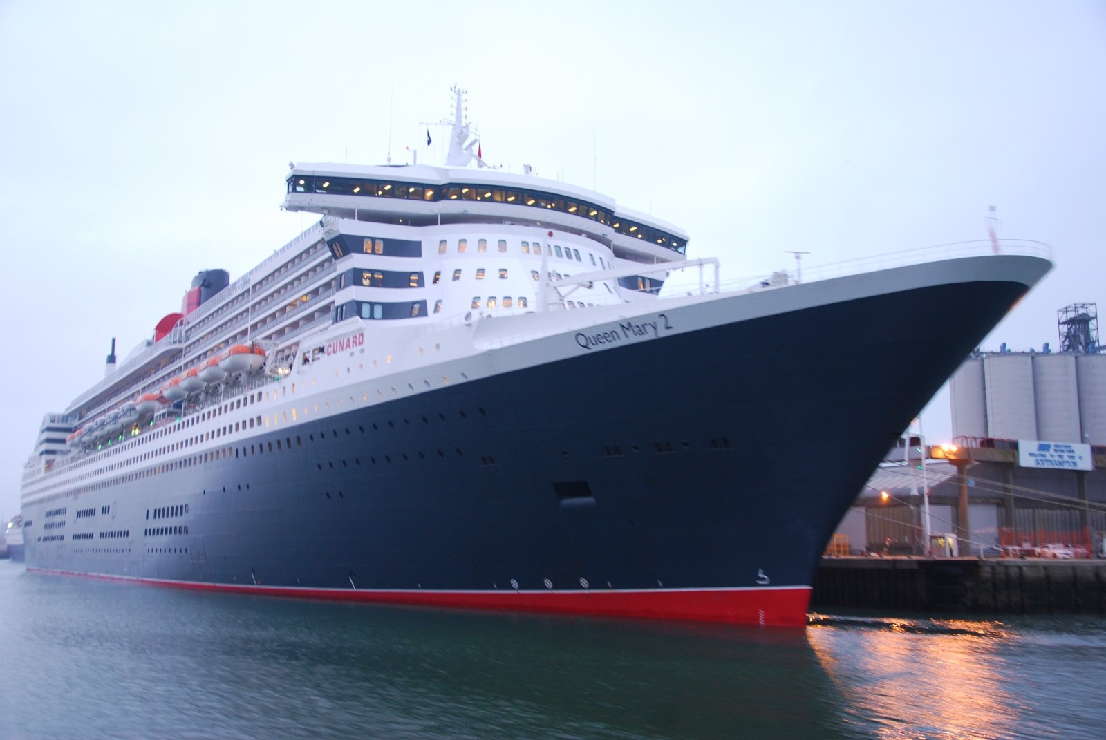 CRUISE SHIPS AND LINERS at Southampton