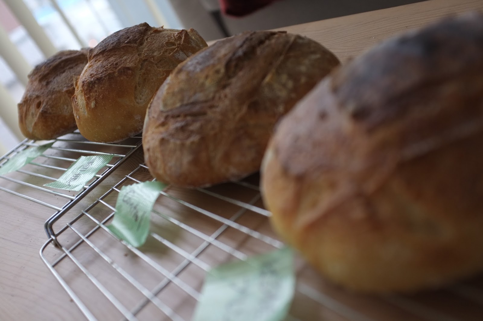 A little shop in Tokyo Japanese bread flour tests koumugi