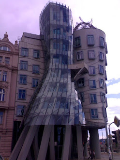 Praga, República Checa, edificio modernista