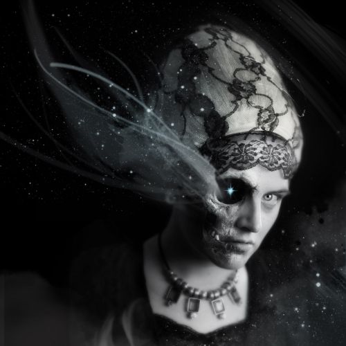 Kamina Cox-Palmer (ishkamina) fotografia photoshop sombria surreal
