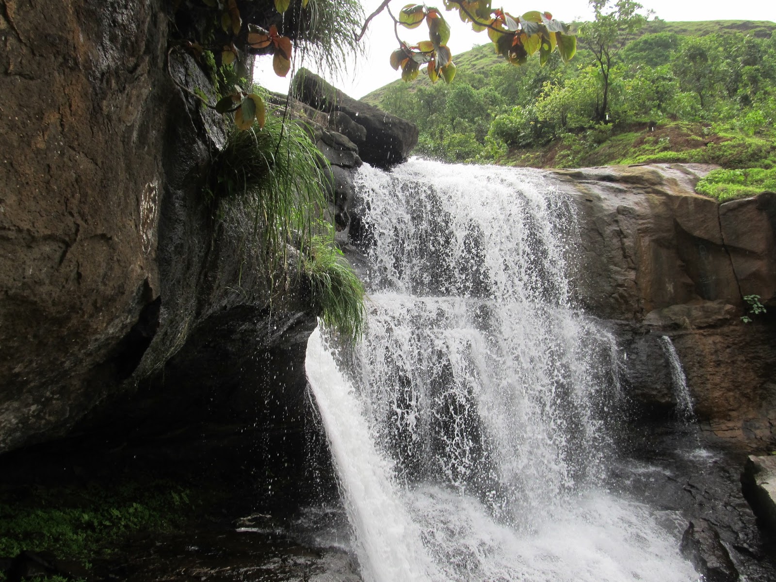 photos of trek trip Anandwadi Waterfall Near Neral